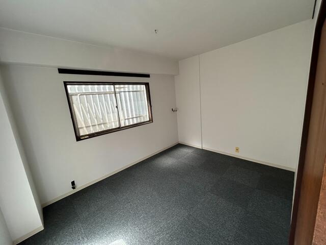 【居間・リビング】 | ピロティ南青山 |  