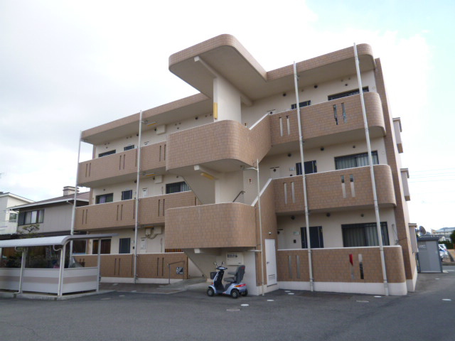 総社市真壁の賃貸マンション
