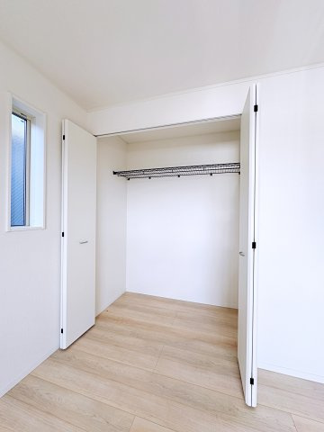 新築戸建・新築建売　郡山市字城清水【耐震+制震】桜小・郡山三中の収納|棚付きなので整理整頓しやすいクローゼットです！