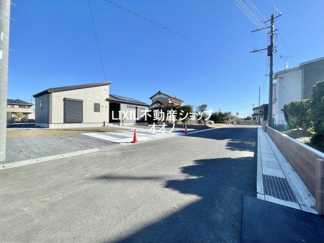 【前面道路含む現地写真】 | 羽生市加羽ケ崎　新築一戸建　全2棟　2号棟