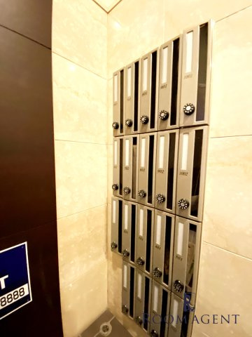 FONTANA(フォンターナ)のエントランス