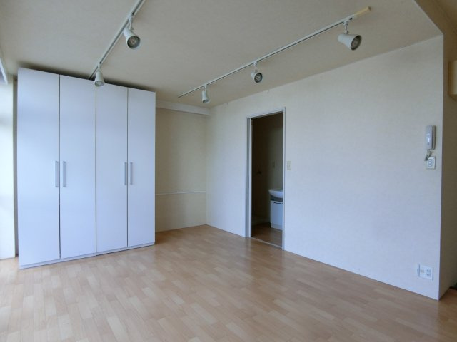 STKビルの居間・リビング