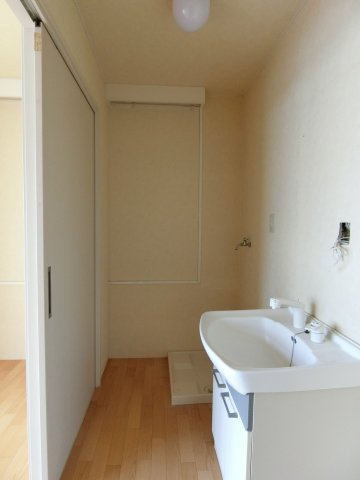 STKビルの洗面所