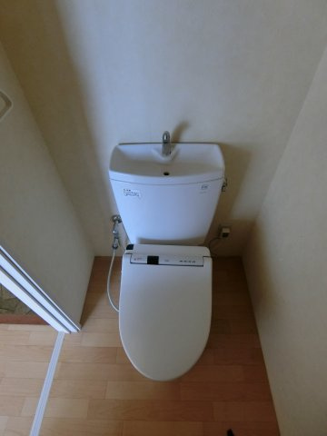 STKビルのトイレ