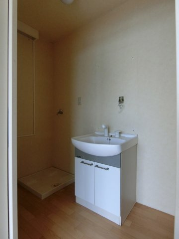 STKビルの洗面所