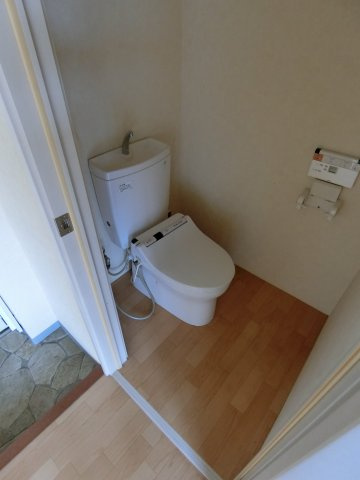 STKビルのトイレ