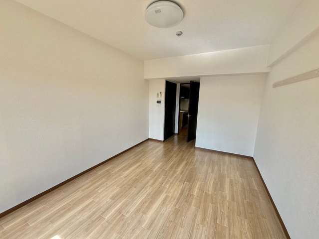 インタービレッジ土山二番館の洋室