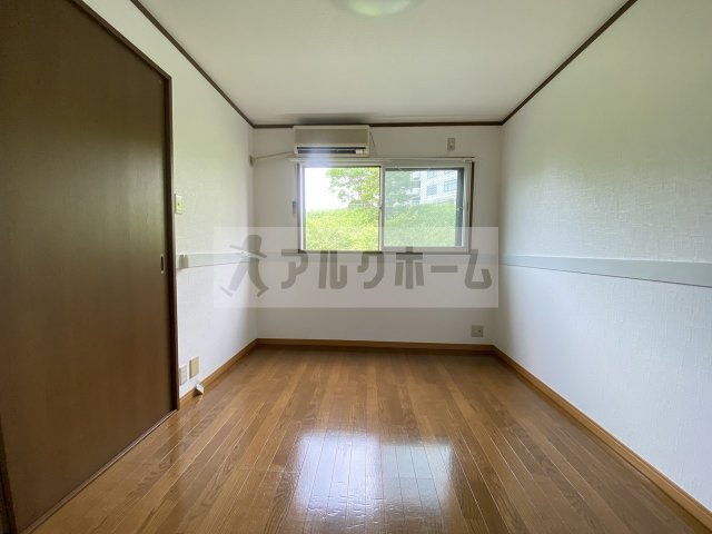 ハイツハピネスの寝室