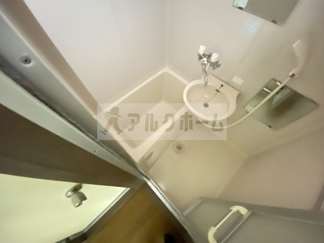 ハイツハピネスの浴室