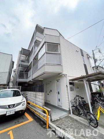 マルシェ九条の外観