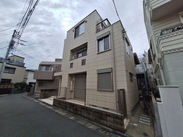 アトラスⅡの外観