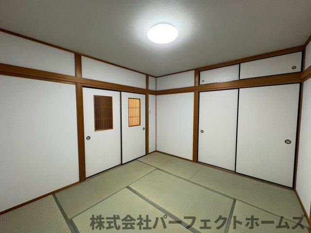 津田東町3丁目中古戸建の和室|和室があると、家にあたたかい雰囲気が生まれます