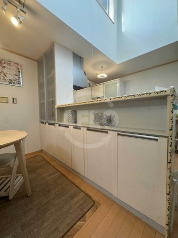 豊中市螢池東町１丁目戸建てのキッチン|キッチン　収納