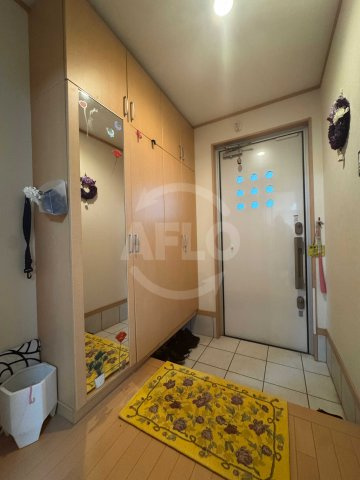 豊中市螢池東町１丁目戸建ての玄関|玄関　クリーニング後の引き渡しとなります。