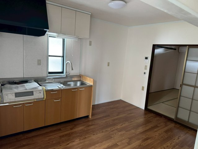 熊本市中央区　一棟アパートのキッチン