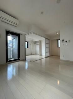 彰文居FRecoA向丘の居間・リビング