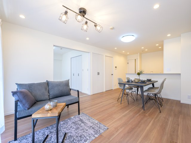 ベルパーク八千代　R棟の居間・リビング|当社施工例