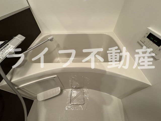 Belgique鴻池の浴室|落ち着いた空間のお風呂です