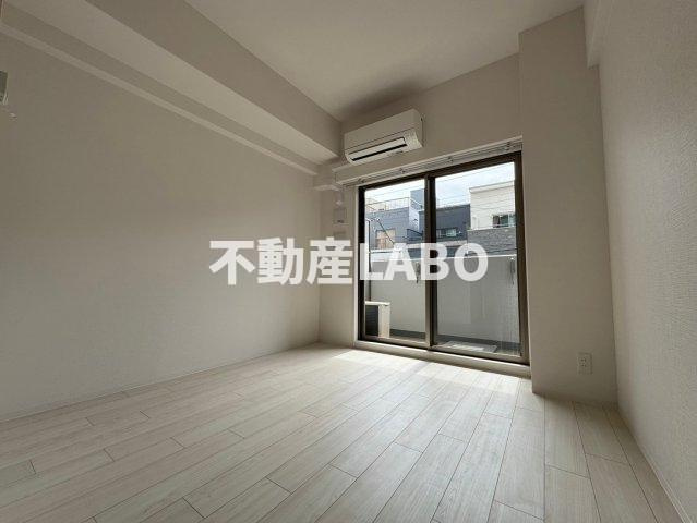 エスリード弁天町ルシェンテの寝室