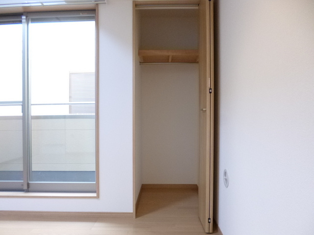 サンステージ諏訪の設備|収納スペースもございます☆