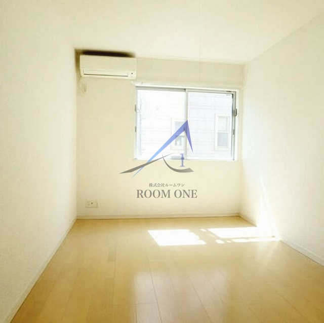 Ｌｅｓ　Ａｉｌｅｓ　Ⅲの居間・リビング|洋室のお部屋です。