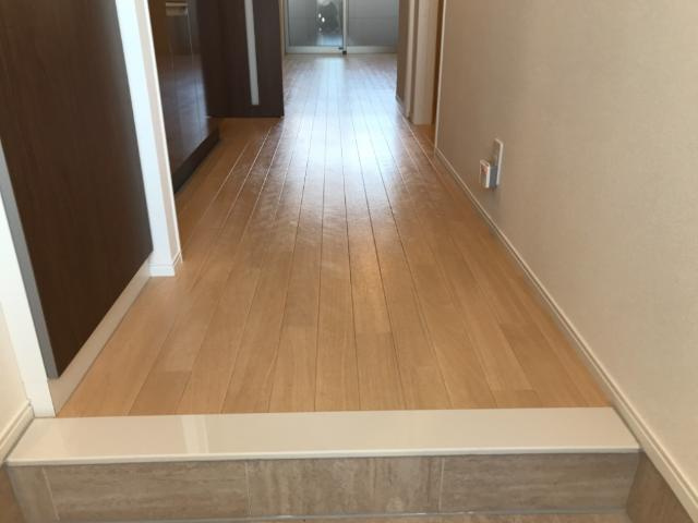 グランシャインの内装|廊下