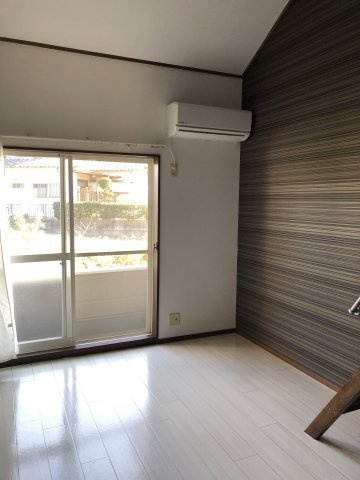 リッチレジデンスの居間・リビング