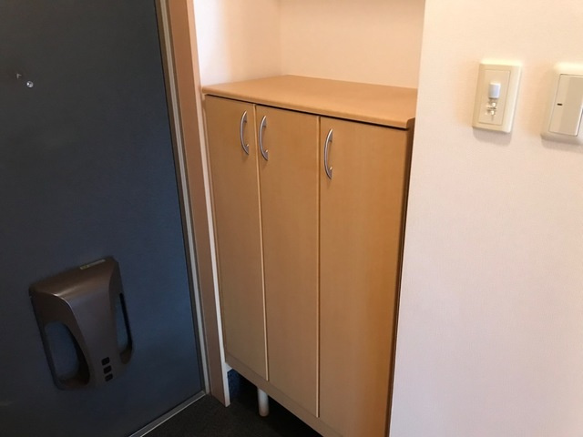 コンフォール．アイ・ディ・エー（Ⅰ・Ｄ・Ａ）|下駄箱