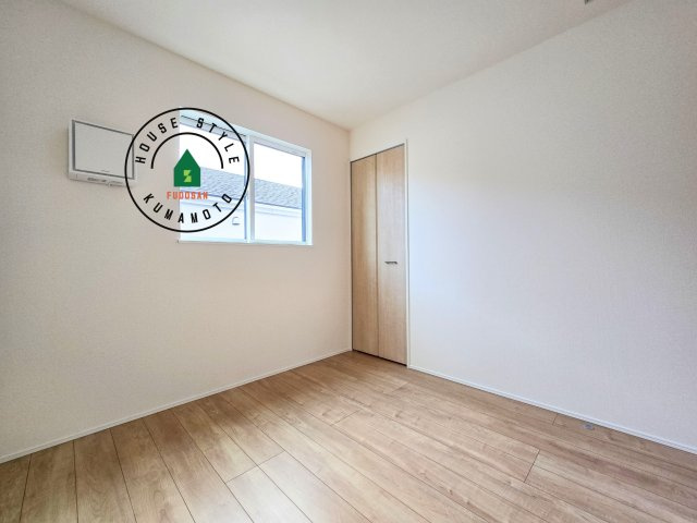 熊本市北区池田3丁目第1₋2棟（1号棟）の洋室|採光良好な洋室は全居室、複層ガラスの遮熱効果と断熱効果で、一年中快適に過ごせます。