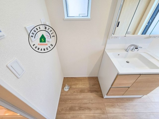 熊本市北区池田3丁目第1₋2棟（1号棟）のランドリースペース|ランドリースペースとなります。広々して有効的にご使用できます。 