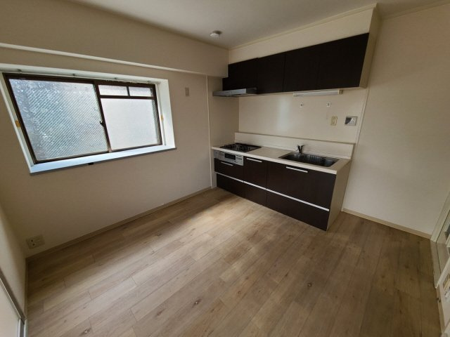 サンビルダー青谷の居間・リビング