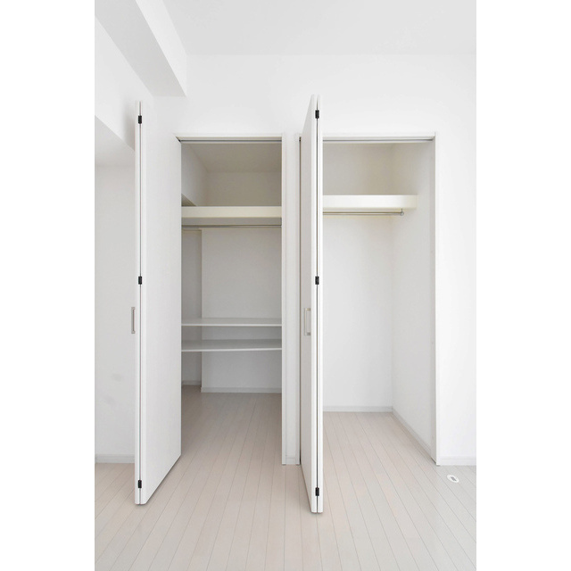 ファーストレジデンス栄の収納