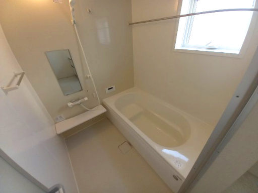 水戸河和田　3期の浴室|広々とした浴室です。お風呂でも家族で団らん♪楽しい時間を～