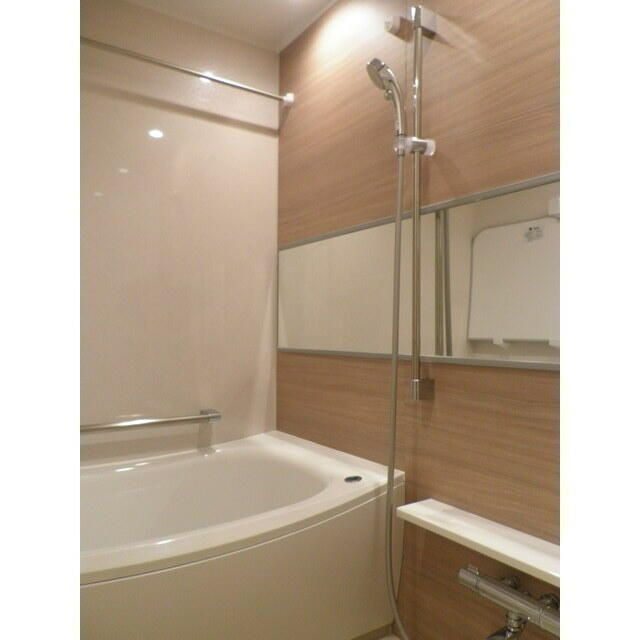 アプリーレ東中野の浴室