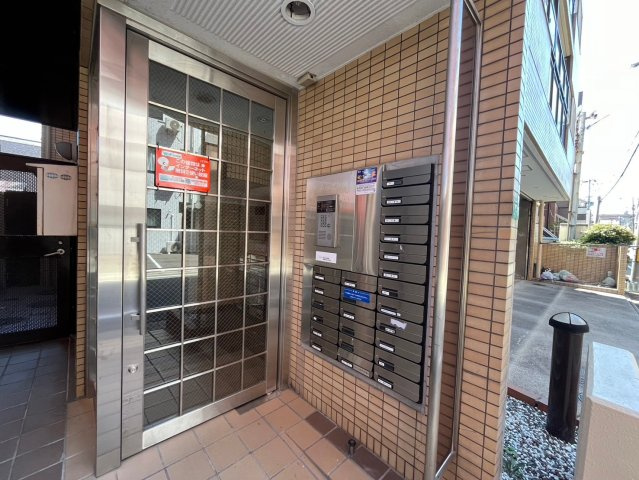 ロイヤルメゾン芦屋Ⅵのエントランス