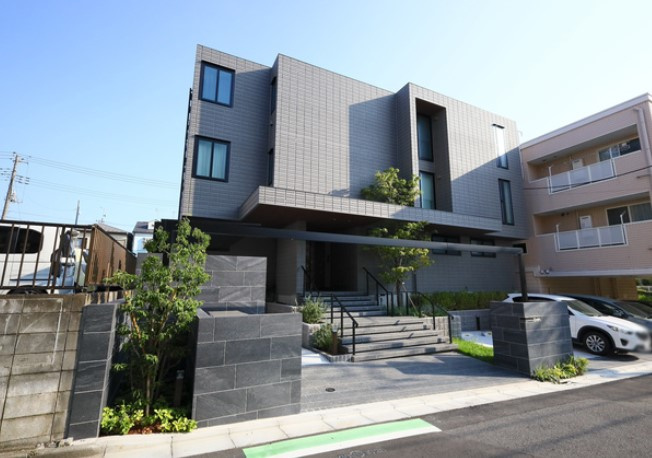 Ｎシャルマンの外観