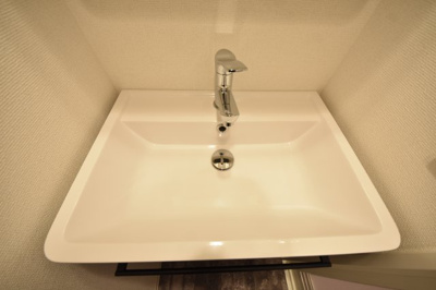 【洗面所】 | セレニテ神戸元町プリエ