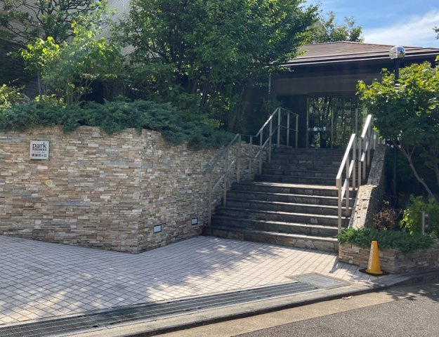 エントランスです