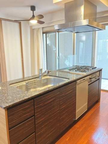 お料理しやすいキッチンです