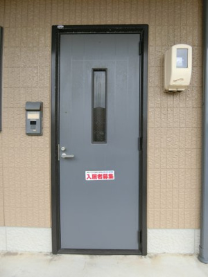 【玄関】 | ハイツ安倍21I棟 | イメージ103号室の写真