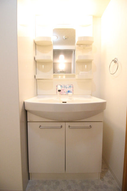 カントリーハイムむらたⅠ番館の洗面所|広い洗面スペースです★