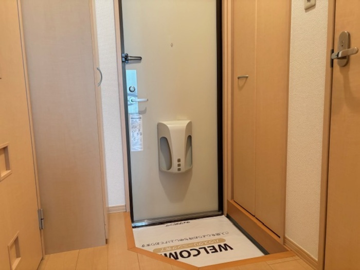 フローラ国分の玄関|シューズボックス付きの玄関です☆