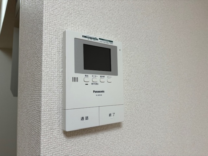 フローラ国分のセキュリティ|TVモニター付きで安心です☆