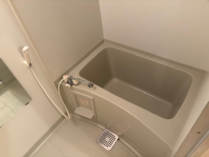 フローラ国分の浴室|きれいなお風呂です♪