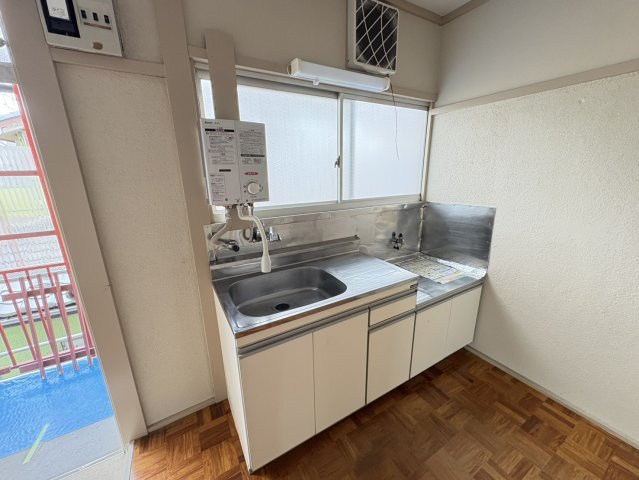 清滝園のキッチン