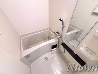 【浴室】 | エステムコート名古屋TWINWEST | ゆったり過ごせるお風呂です