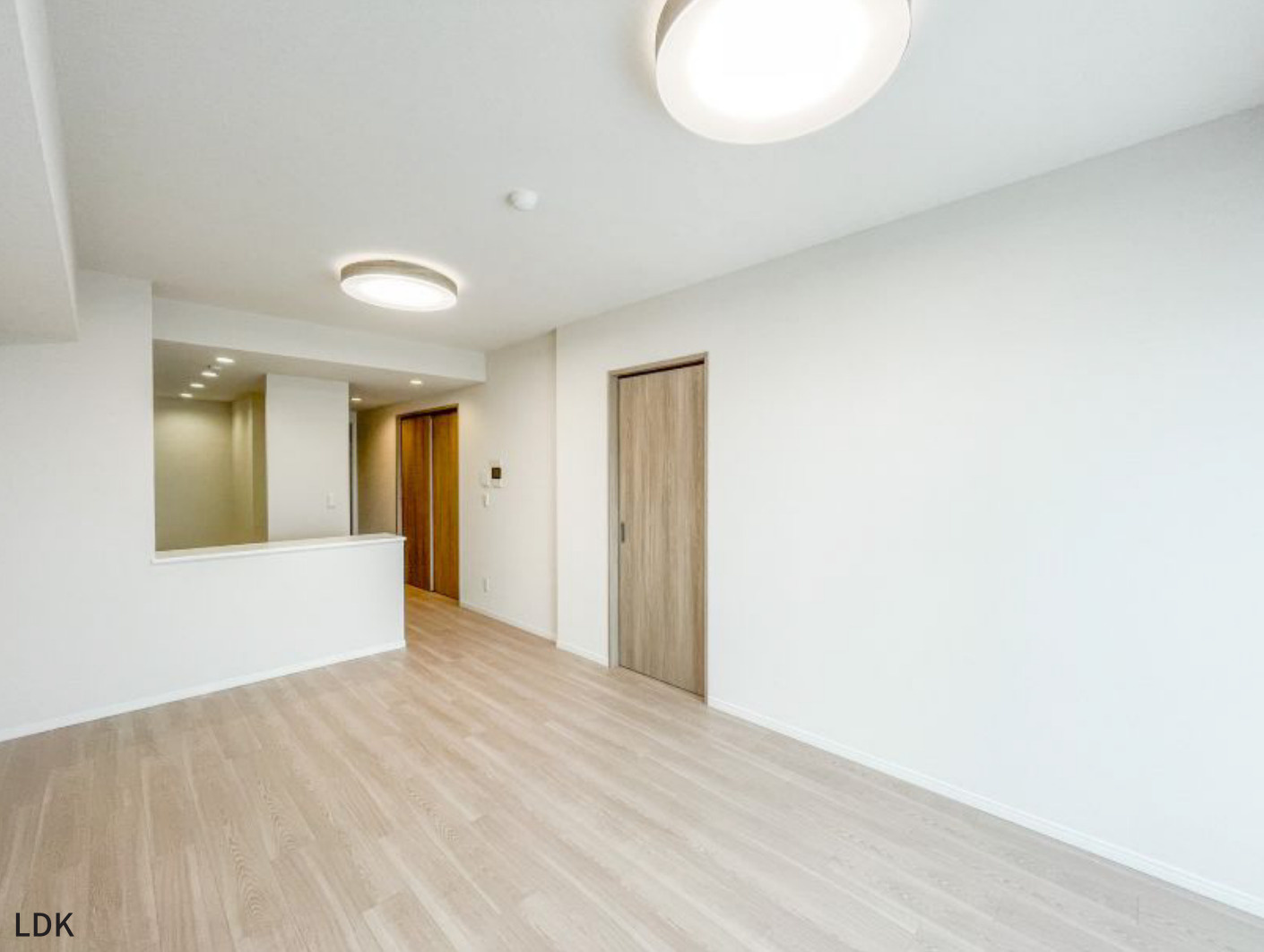 ブリリアシティ横浜磯子H棟【仲介手数料無料】