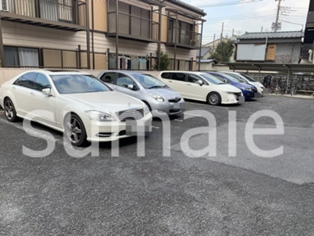 アネックスサクラの駐車場|敷地内駐車場