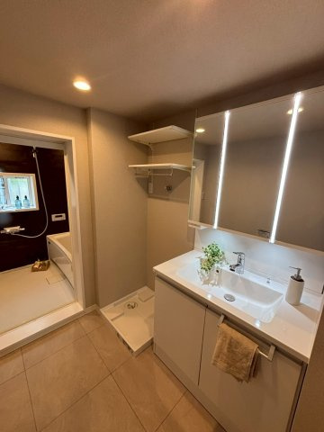 【独立洗面台】