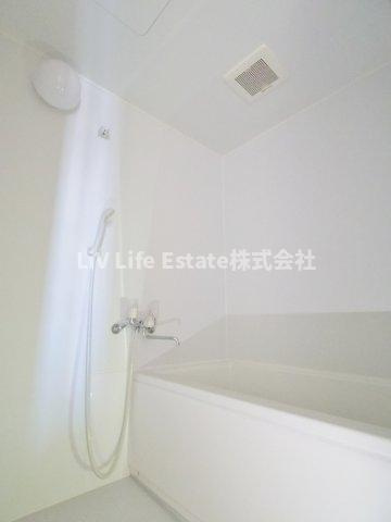東久留米市八幡町３丁目の賃貸マンションの浴室